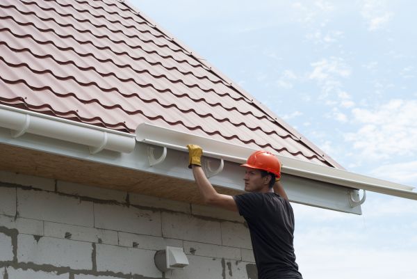 Rain Gutter Repair in Weaverville
