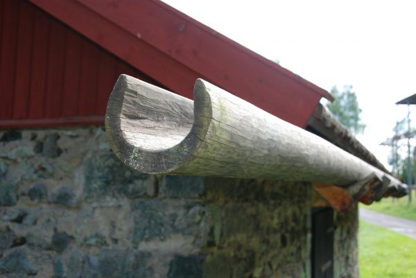Wooden Gutter Repair in Weaverville