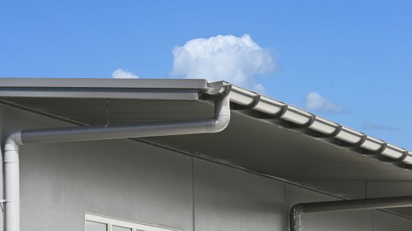 Eavestrough Service in Weaverville